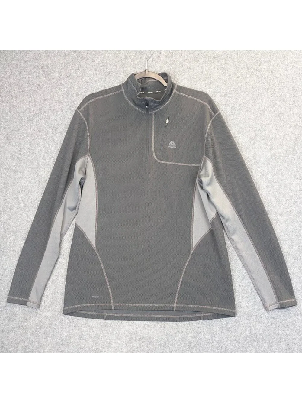 Nike ACG Mens XL 1/4 Zip Pullover Gray Athletic Fit Knit Sweatshirt Hiking Top